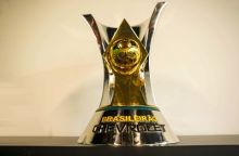 imagen: Brasileirao: Paranaense - Flamengo